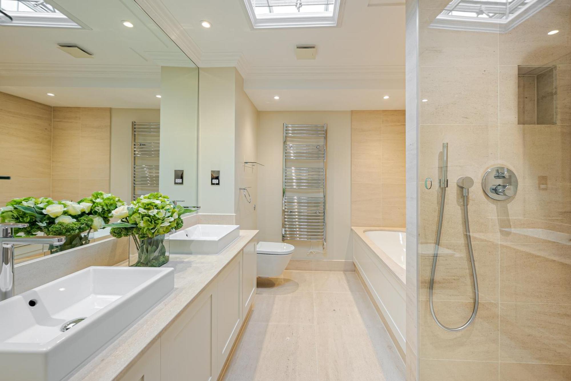 Modern 3 Bedroom Luxury House With Garage In Central London Eksteriør bilde