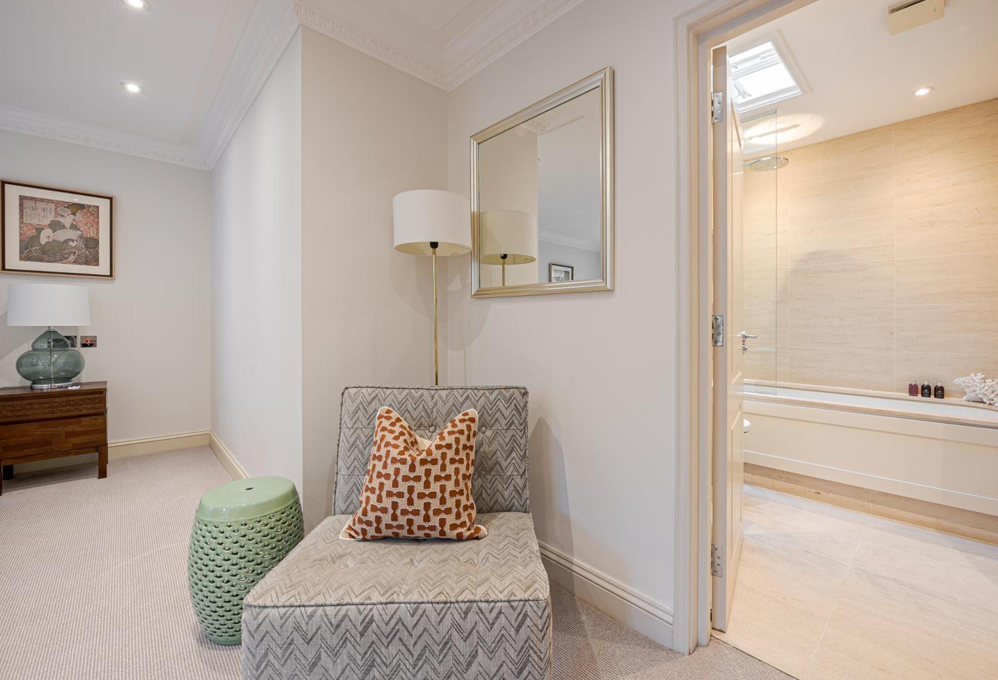 Modern 3 Bedroom Luxury House With Garage In Central London Eksteriør bilde